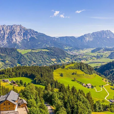 Charmante Berghuette בית נופש פרוגרן