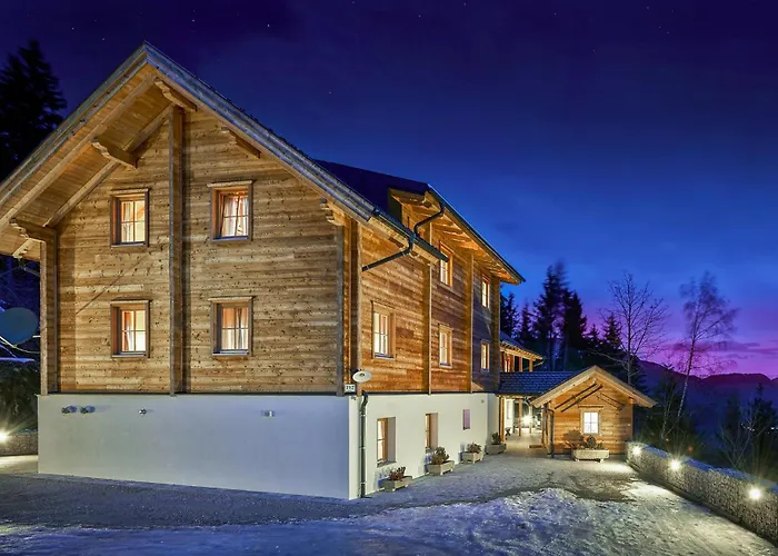 Ferienhaus Charmante Berghuette *